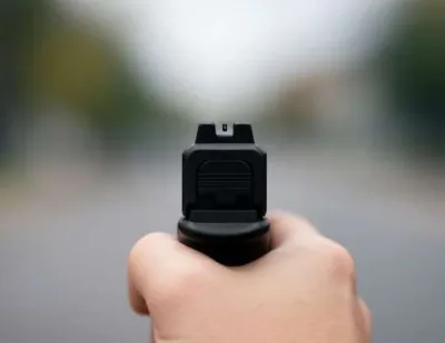 gun-aiming